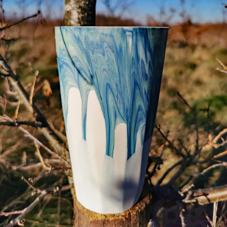 Ceramic vase 18