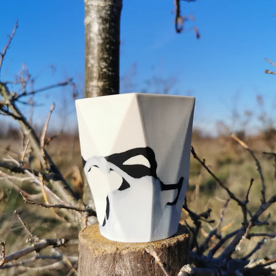 Ceramic cup 18