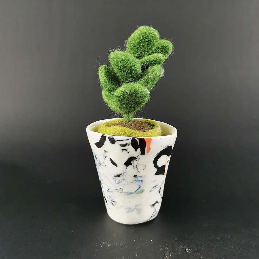 Ceramic cup 12